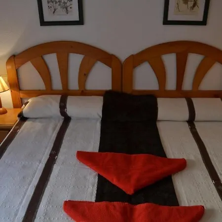 Turísticos Puerto Tomás Maestre La Manga del Mar Menor