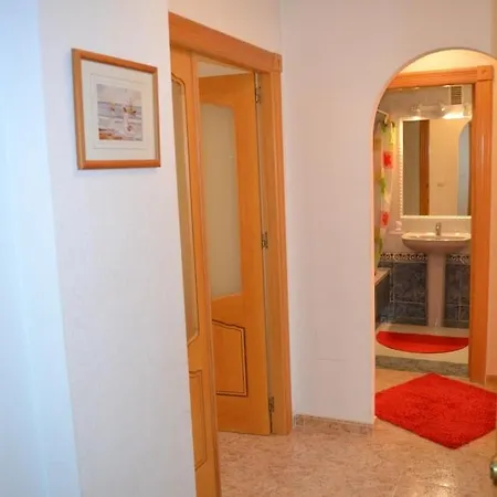 Turísticos Puerto Tomás Maestre Hotel *