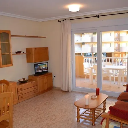 Turísticos Puerto Tomás Maestre * La Manga del Mar Menor