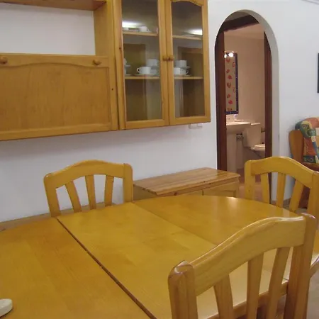 Turísticos Puerto Tomás Maestre Hotel