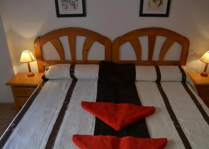 Turisticos Puerto Tomas Maestre La Manga del Mar Menor