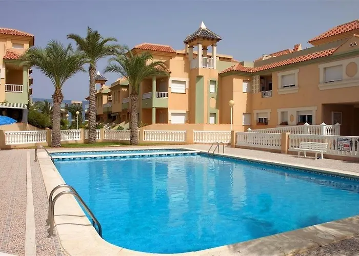 Turisticos Puerto Tomas Maestre La Manga del Mar Menor