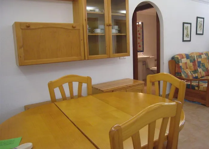 Turisticos Puerto Tomas Maestre Otel